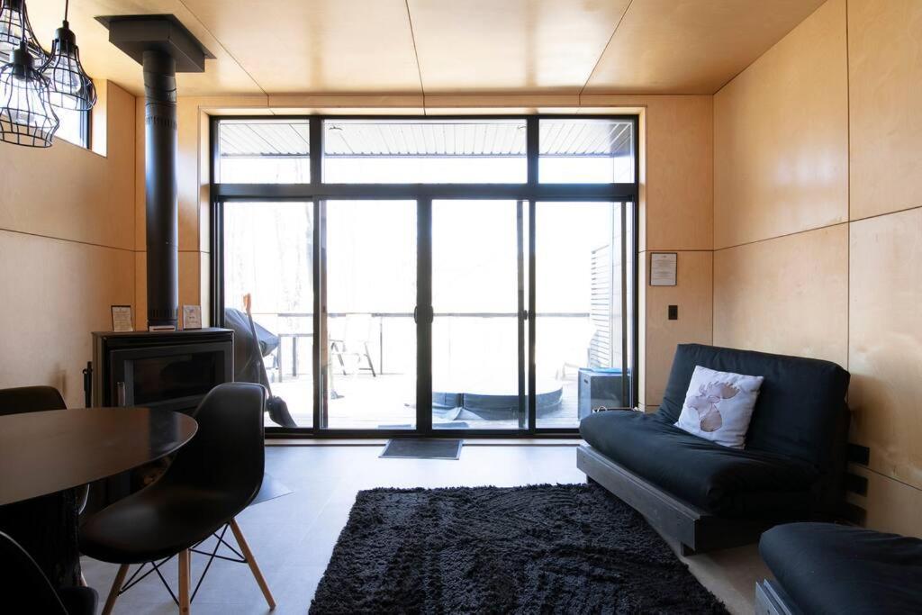 فيلا Cabin Sutton 252 - En Harmonie Avec La Nature! المظهر الخارجي الصورة